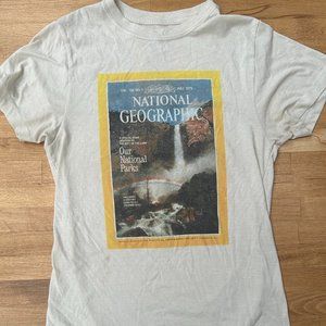 Vintage-ish National Geographic T-Shirt Parks Project Unisex SMALL
